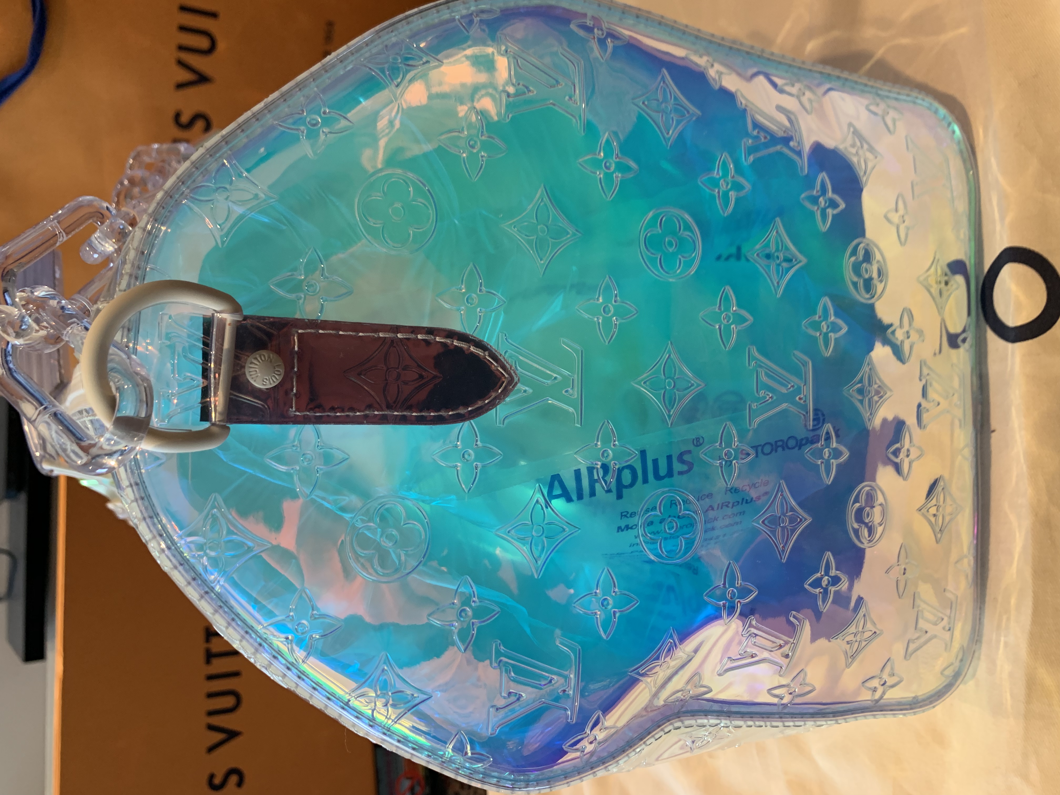 louis vuitton prism slides